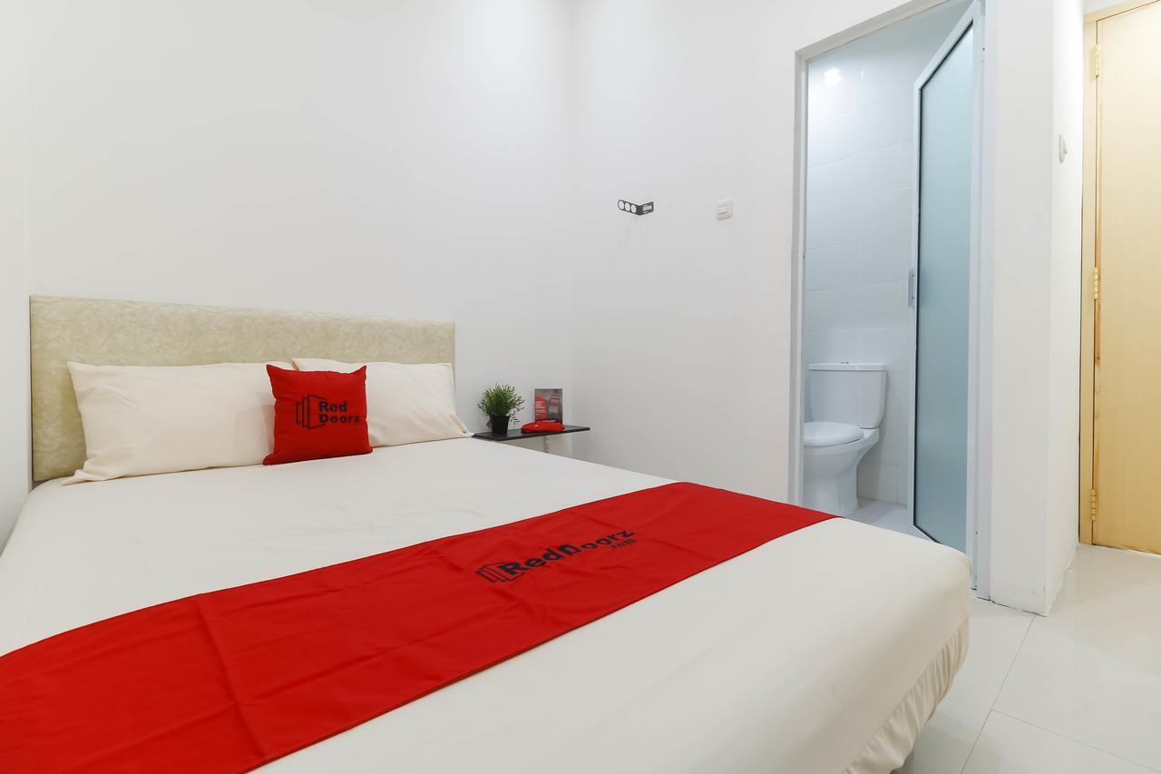 Reddoorz Plus @ Kapuk Business Park Jacarta Exterior foto
